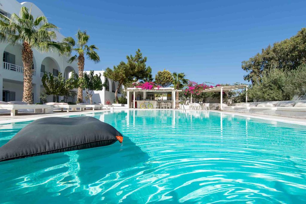 Hotel 28 Kamári Dış mekan fotoğraf